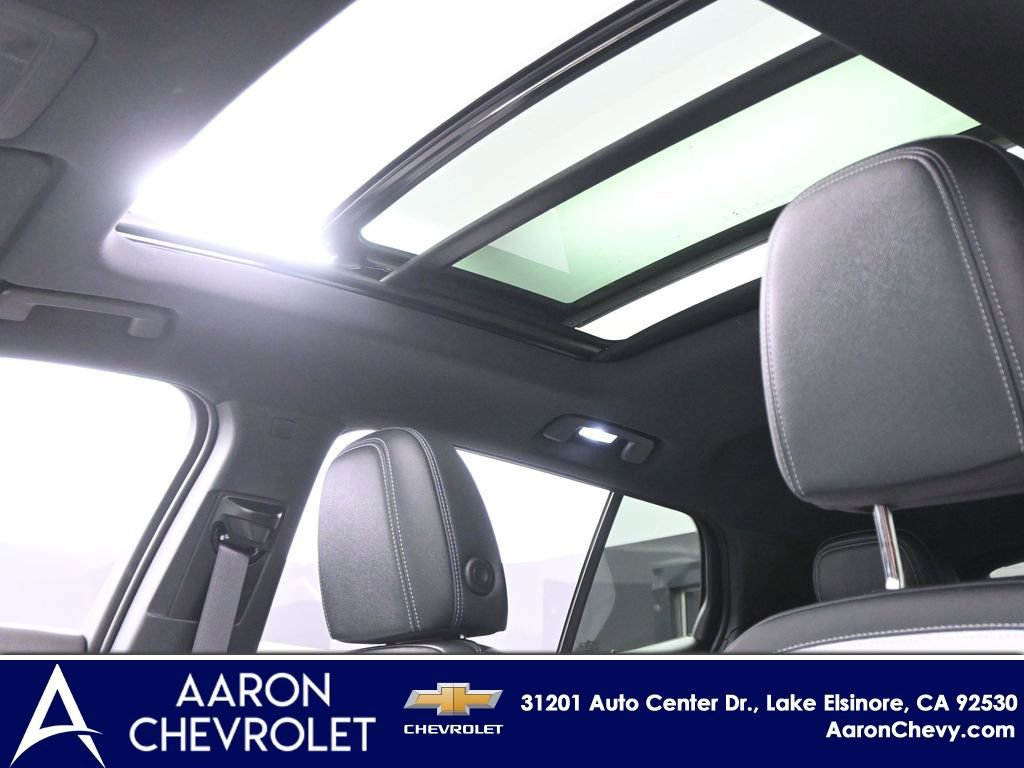 New 2025 Chevrolet Equinox EV LT w/ Convenience Package AWD/4WD image 24