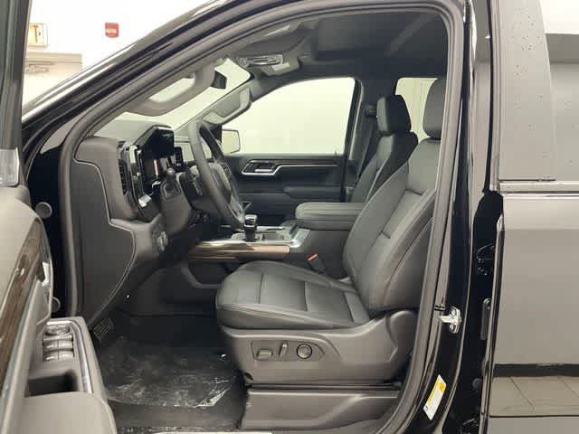 New 2026 Chevrolet Silverado 1500 RST w/ All Star Edition Plus AWD/4WD image 9
