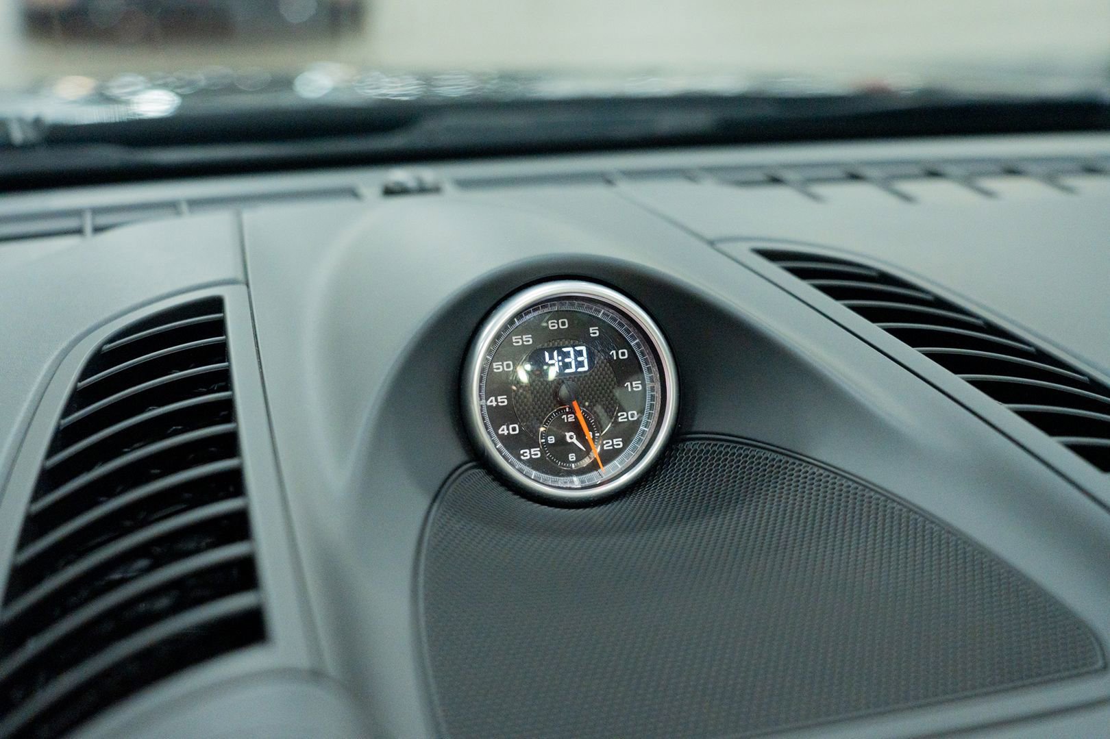 Used 2014 Porsche Cayenne GTS AWD/4WD image 39