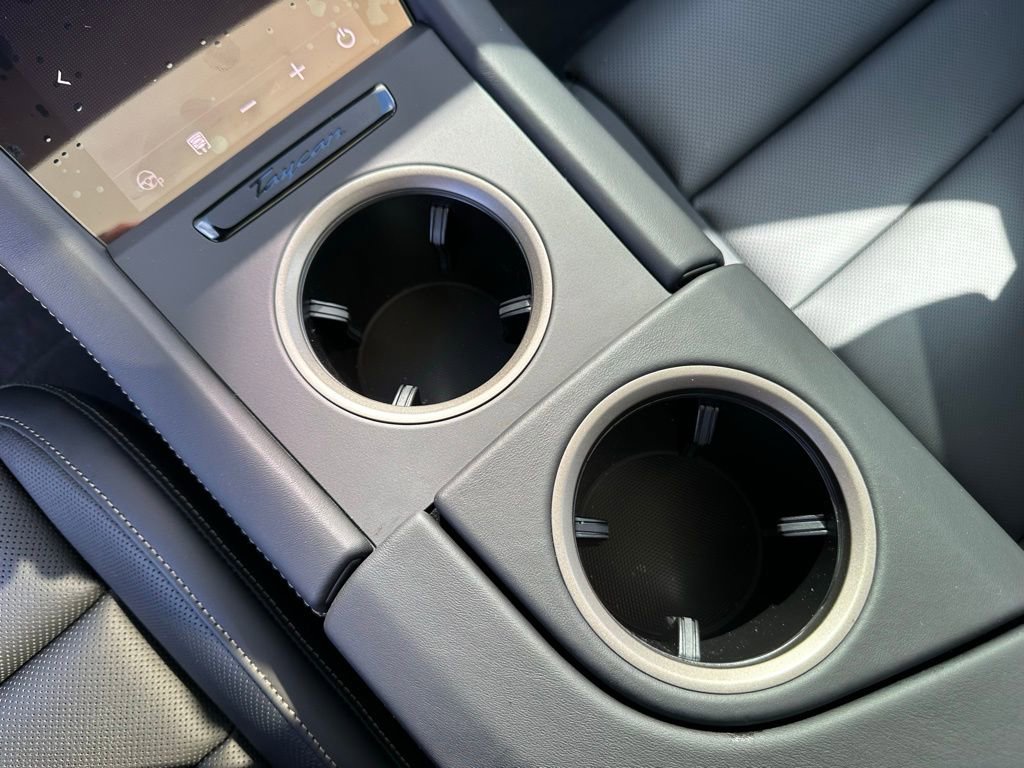 Used 2025 Porsche Taycan Turbo S image 19