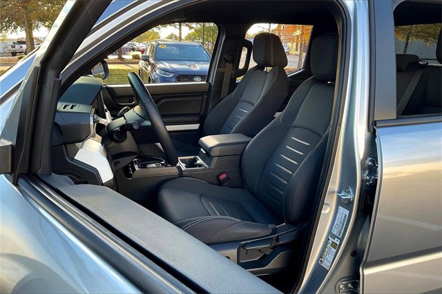 Used 2024 Toyota Tacoma TRD Off-Road image 25