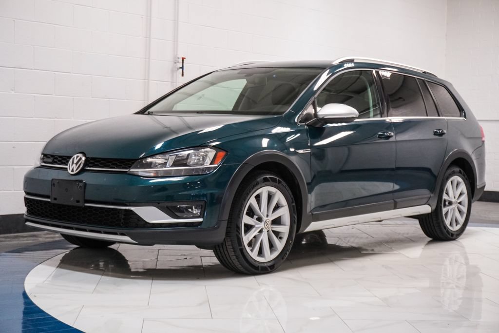 Used 2019 Volkswagen Golf Alltrack S AWD/4WD image 4