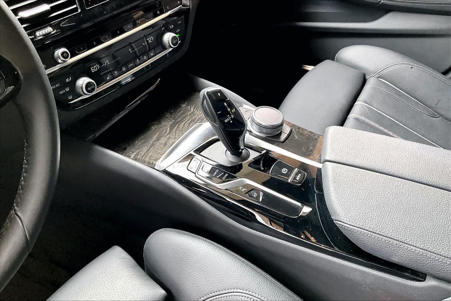 Used 2021 BMW 540i w/ Convenience Package RWD image 16