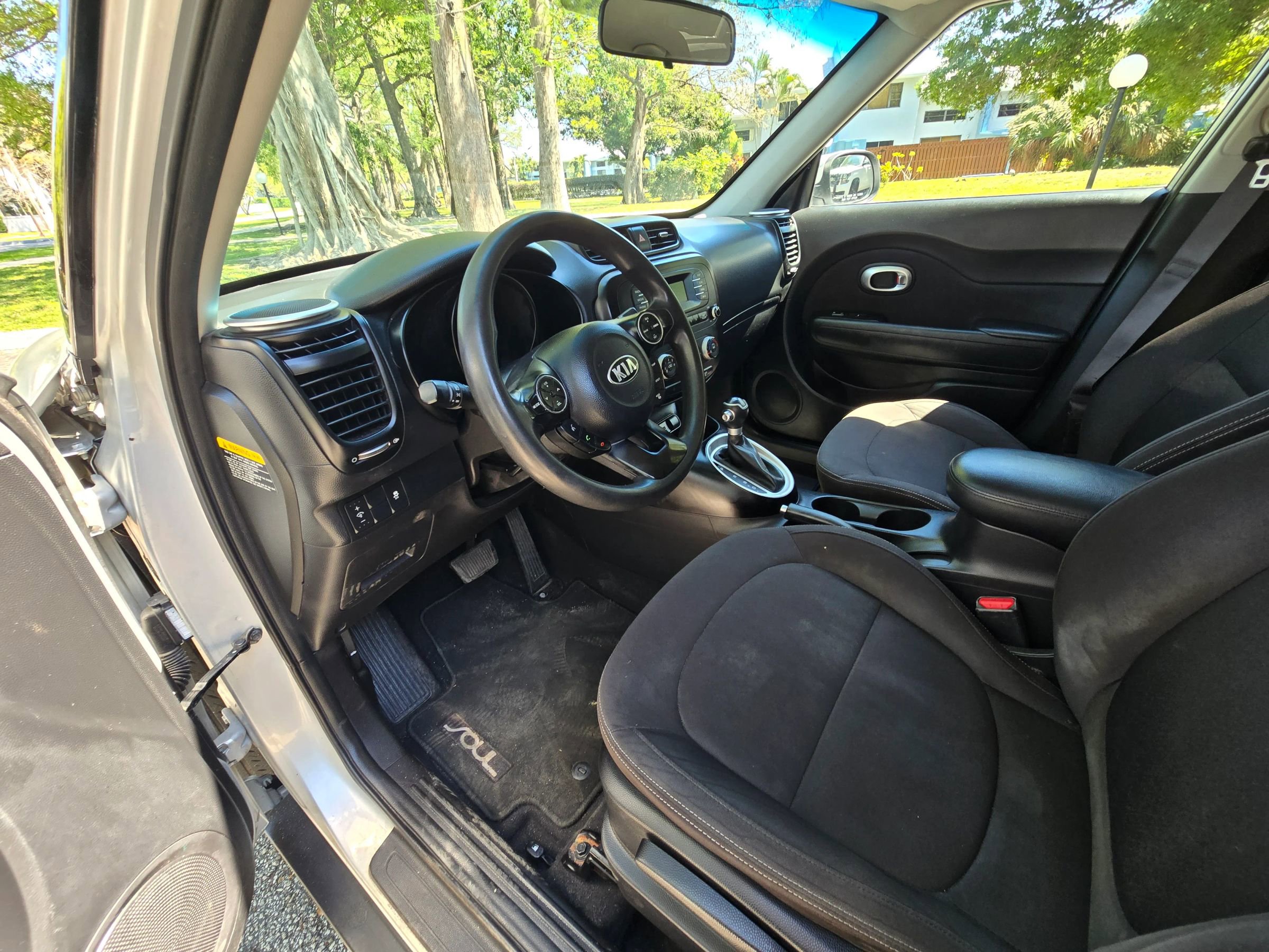Used 2016 Kia Soul FWD image 13