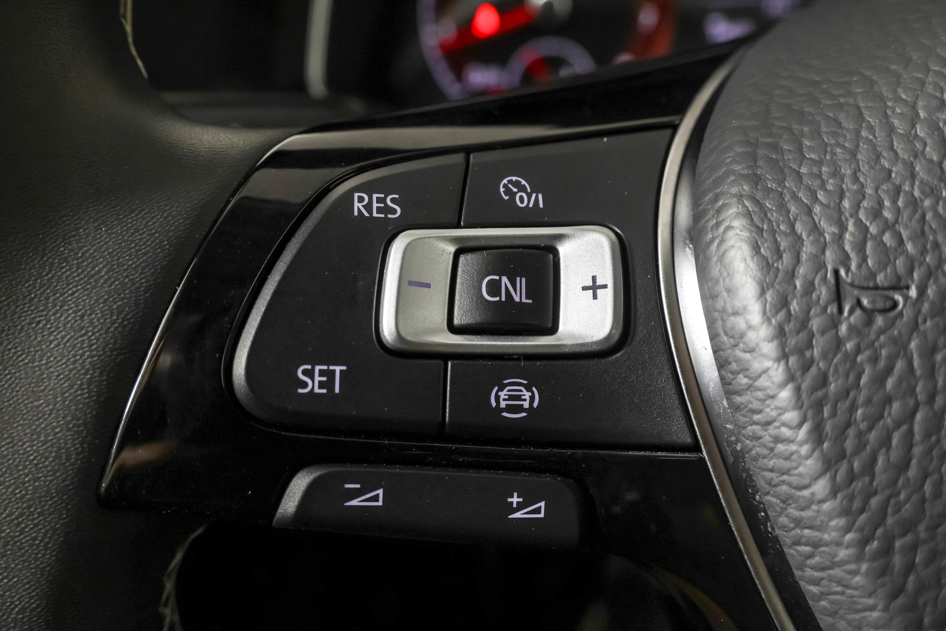 Used 2021 Volkswagen Jetta SE FWD image 26