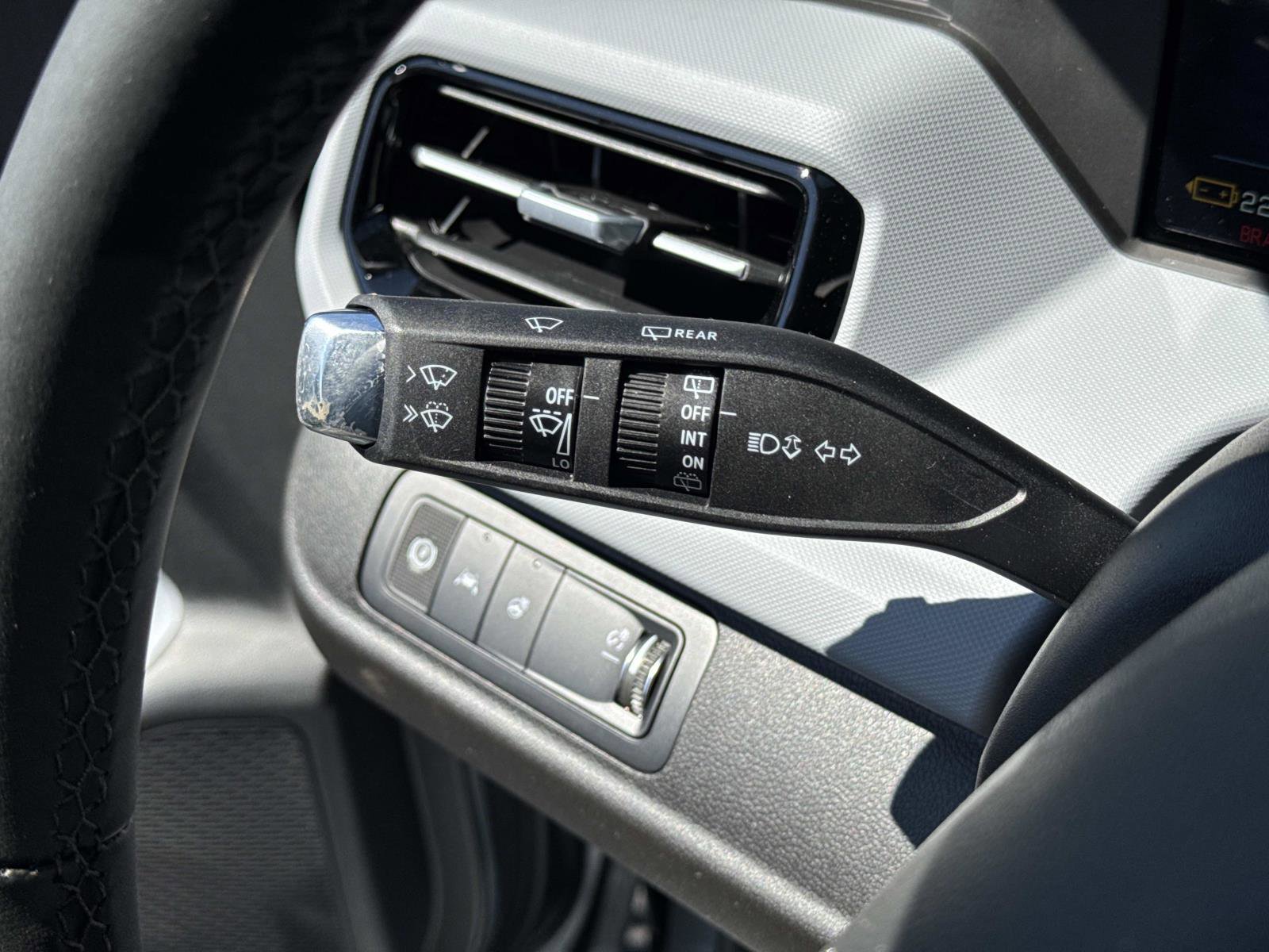 New 2027 Chevrolet Bolt LT w/ Comfort Package image 21