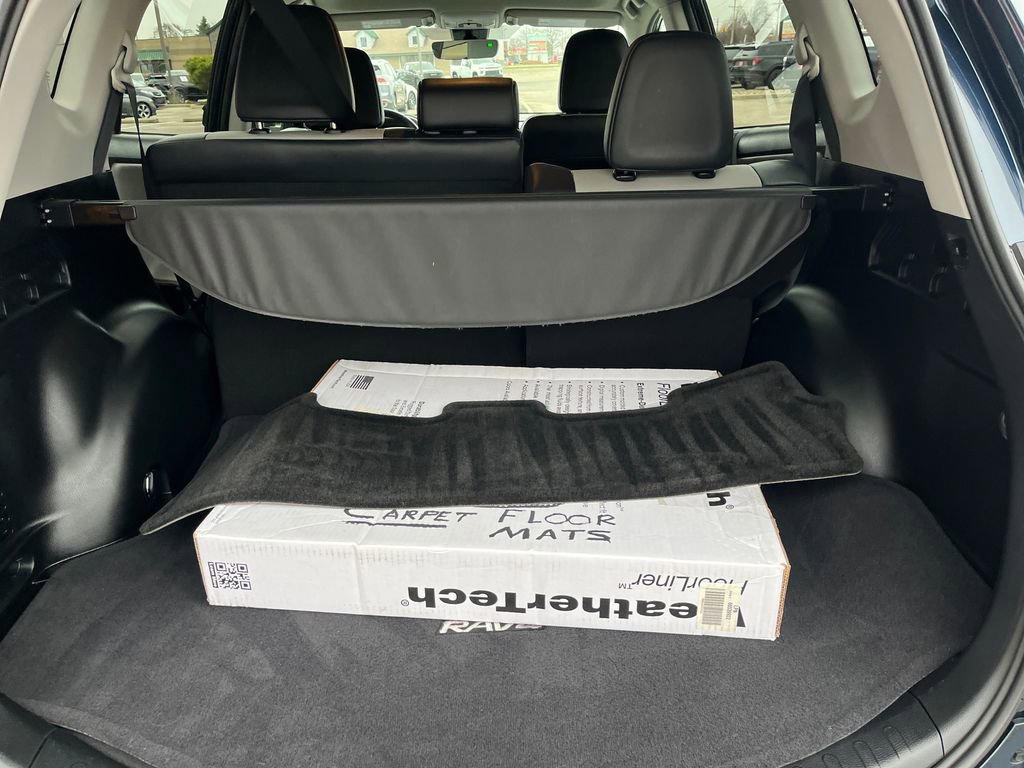 Certified 2017 Toyota RAV4 Limited image 23