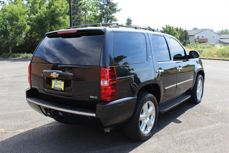 Used 2010 Chevrolet Tahoe LTZ AWD/4WD image 4