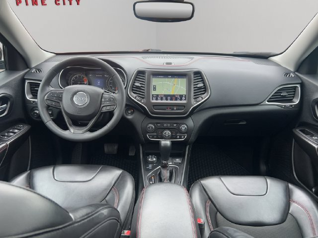 Used 2022 Jeep Cherokee Trailhawk w/ Sun, Sound & Nav Group AWD/4WD image 19