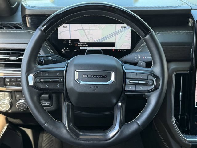 Used 2026 GMC Yukon Denali Ultimate AWD/4WD image 13