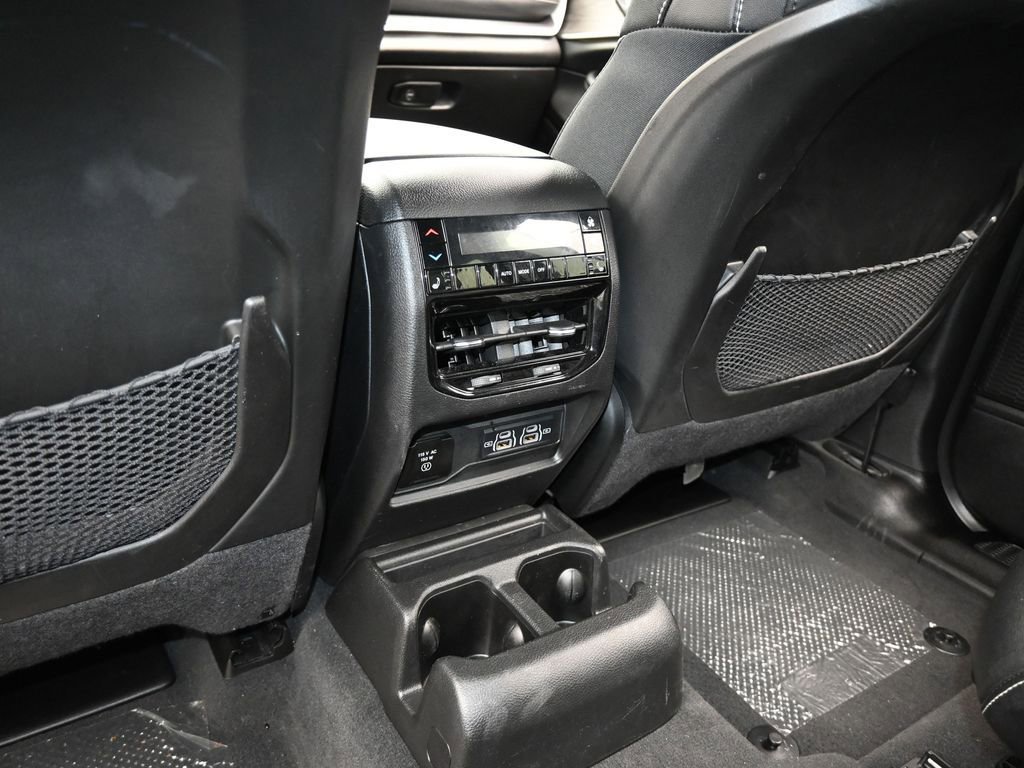 Used 2023 Jeep Grand Cherokee L Limited image 32