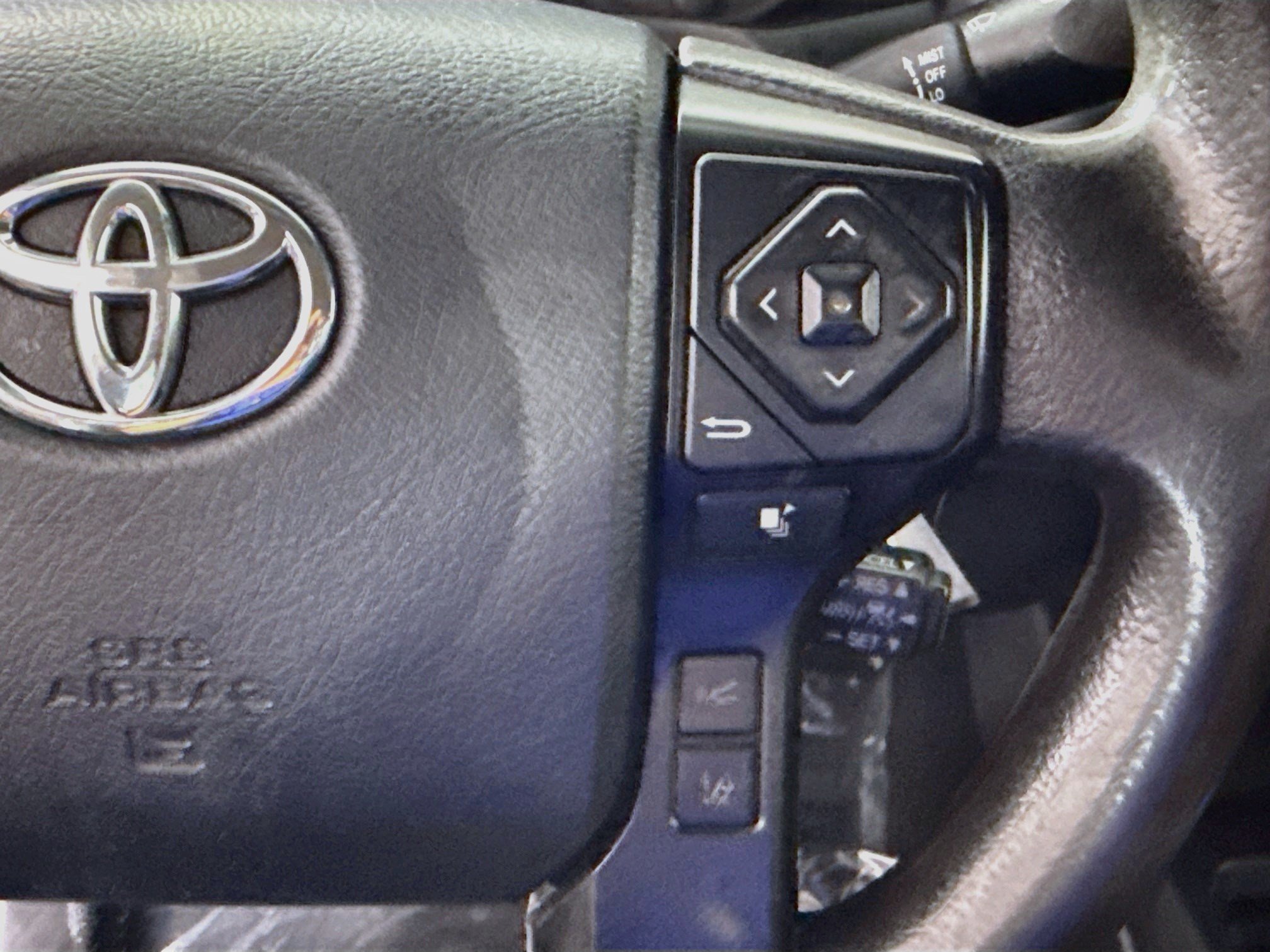 Used 2019 Toyota Tacoma SR RWD image 15