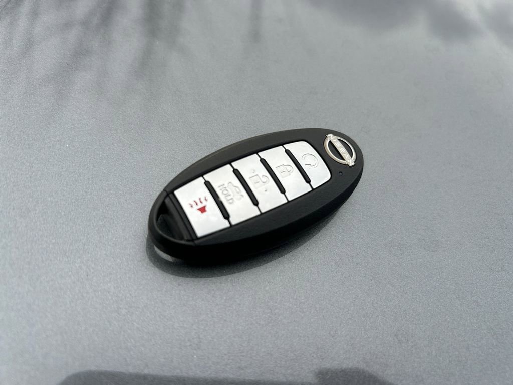 Used 2025 Nissan Altima 2.5 SV image 33