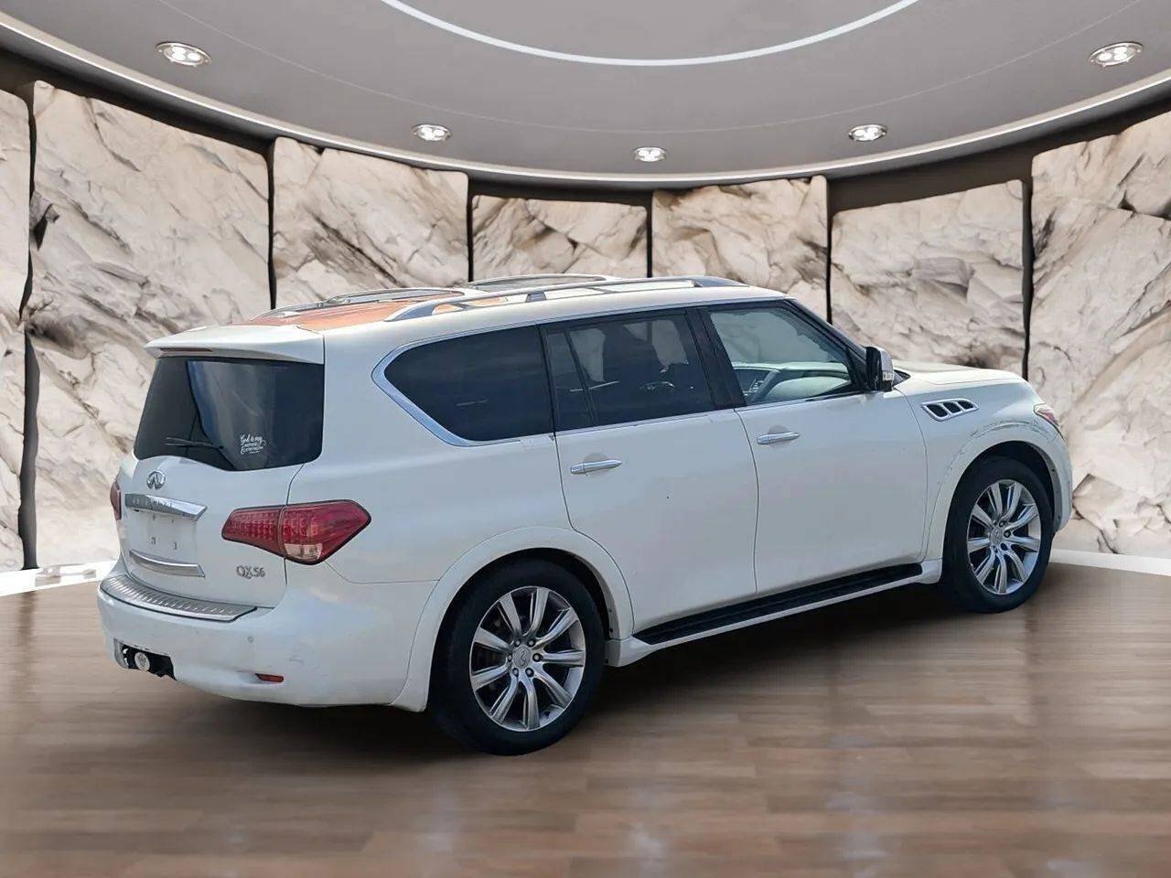 Used 2012 INFINITI QX56 4WD w/ Deluxe Touring Pkg image 13