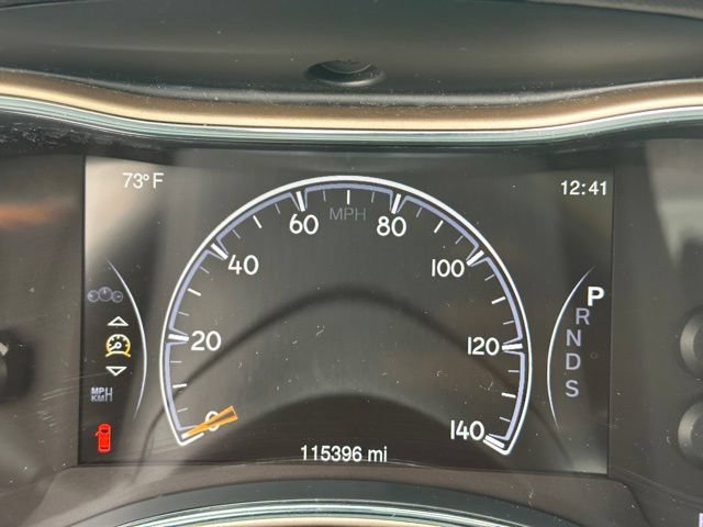 Used 2015 Jeep Grand Cherokee Overland AWD/4WD image 32