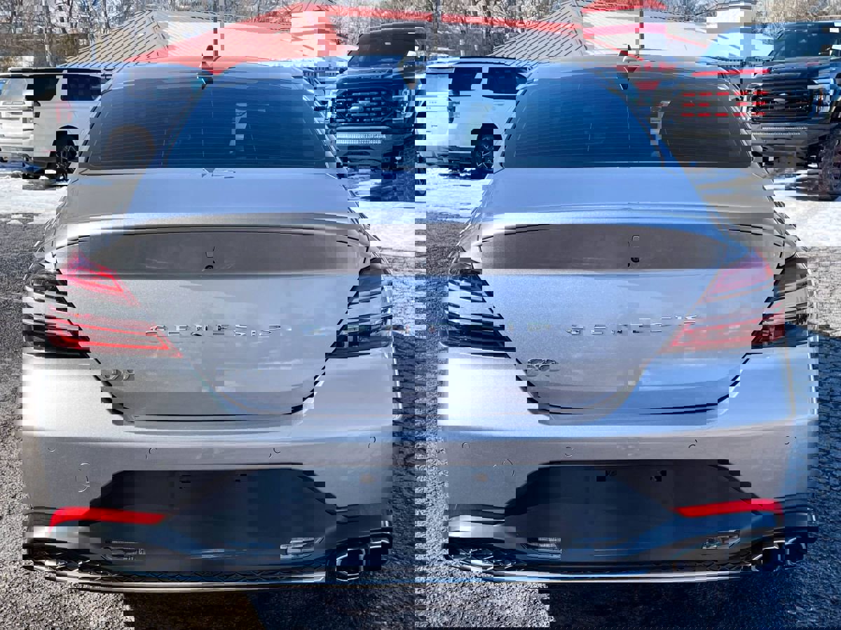 Used 2022 Genesis G70 2.0T w/ Prestige Package image 8