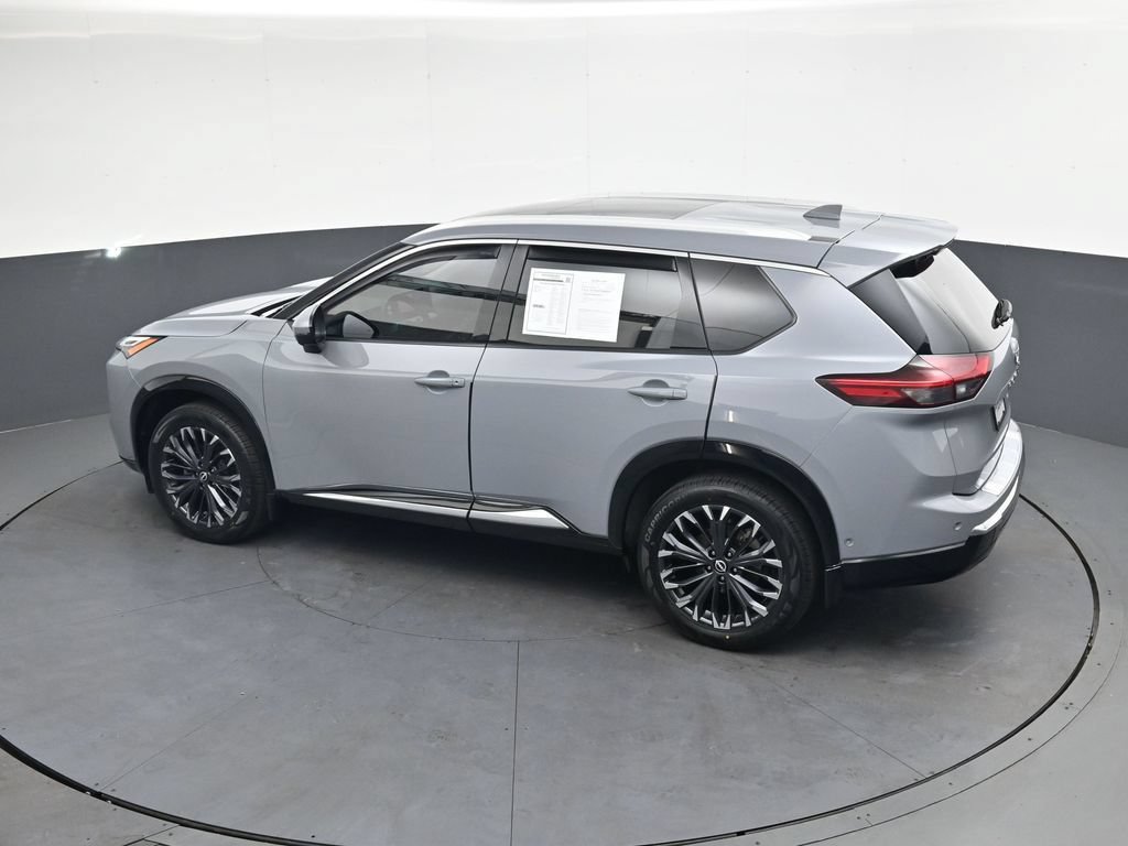 Certified 2024 Nissan Rogue Platinum w/ Platinum Premium Package AWD/4WD image 37