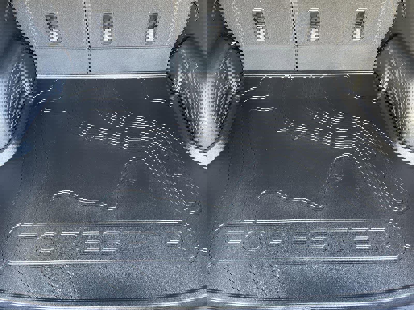 Certified 2025 Subaru Forester Premium w/ Convenience Package #2 image 16