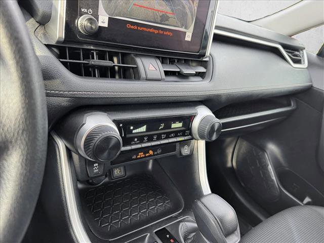 Used 2024 Toyota RAV4 LE image 15