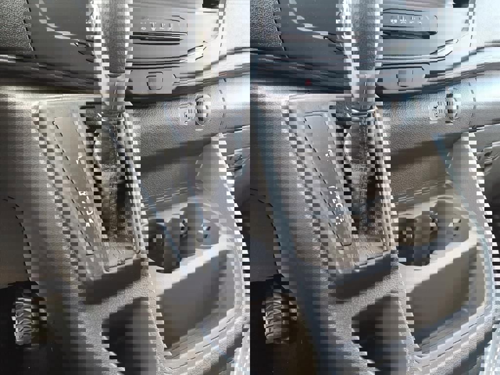 New 2026 Ford Transit 250 148 Medium Roof image 23