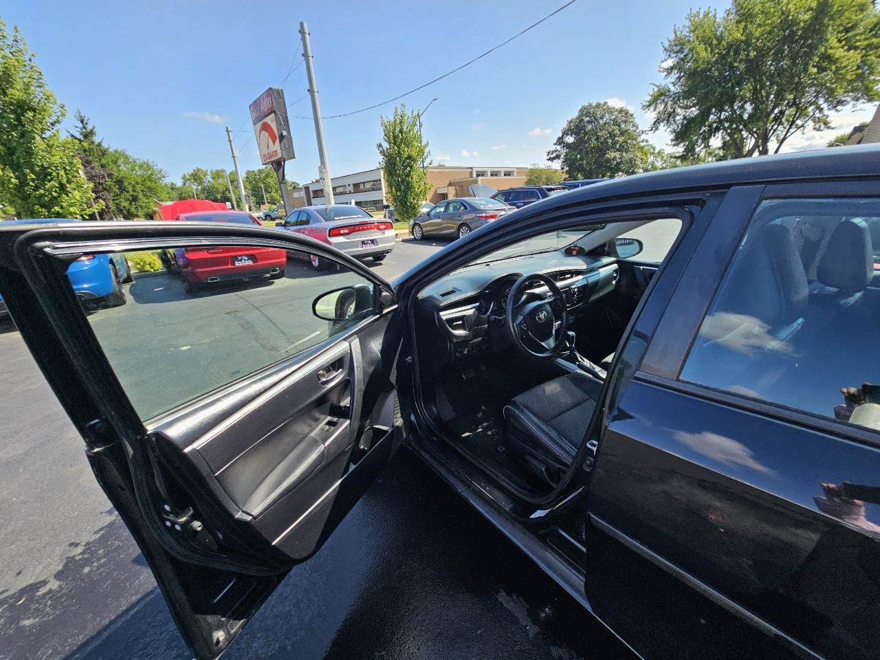Used 2014 Toyota Corolla S FWD image 18