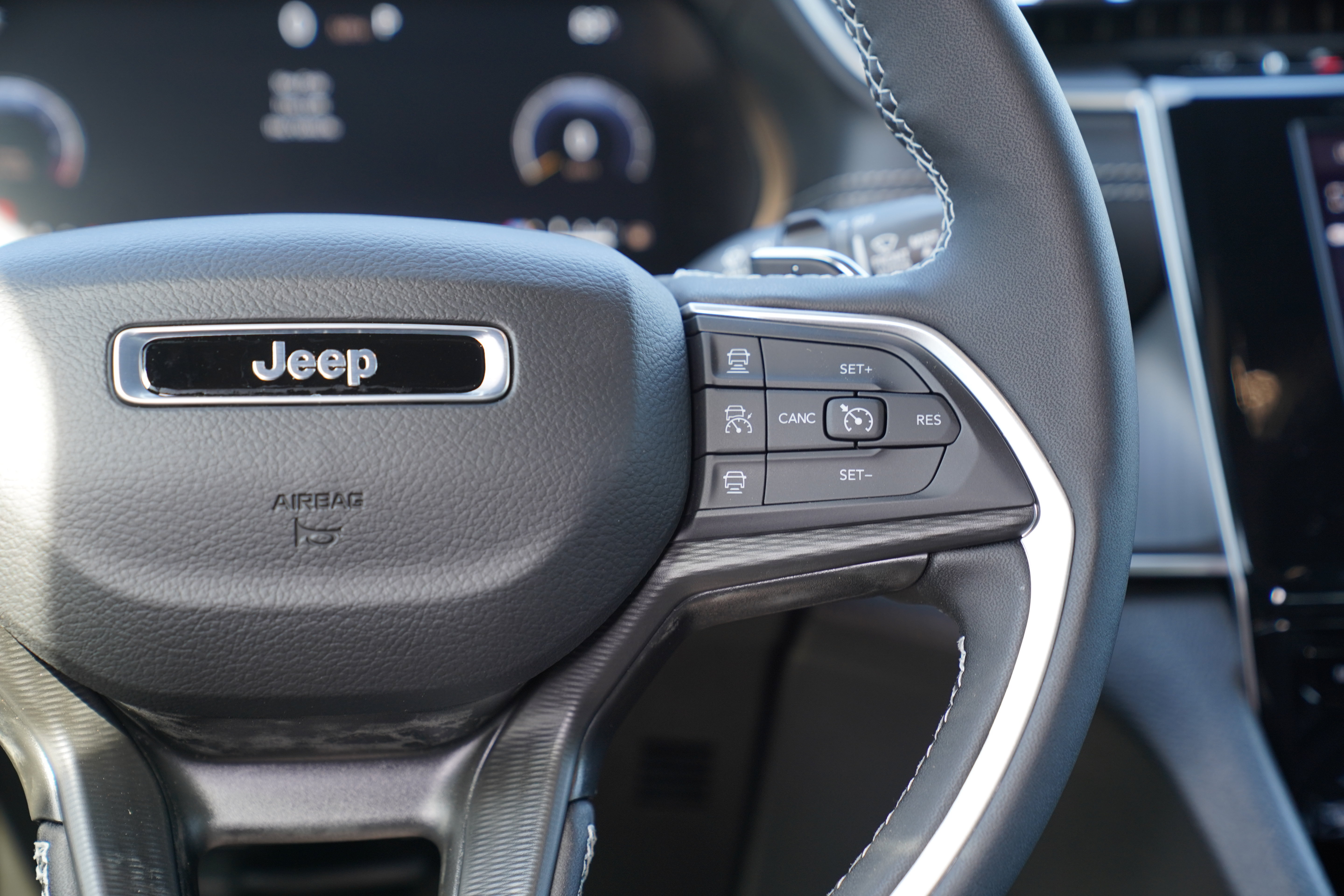 New 2026 Jeep Grand Cherokee Laredo X AWD/4WD image 19