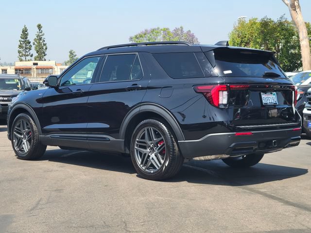 Used 2026 Ford Explorer ST-Line w/ ST-Line Street Pack RWD video 2