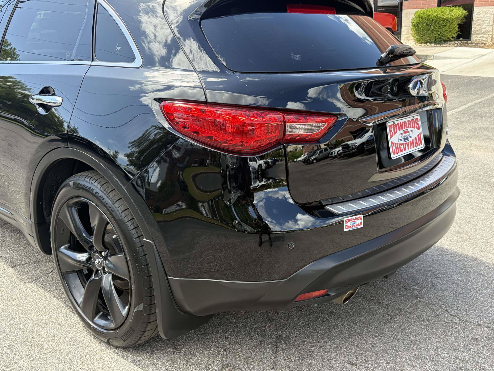 Used 2015 INFINITI QX70 AWD w/ Premium Package image 31