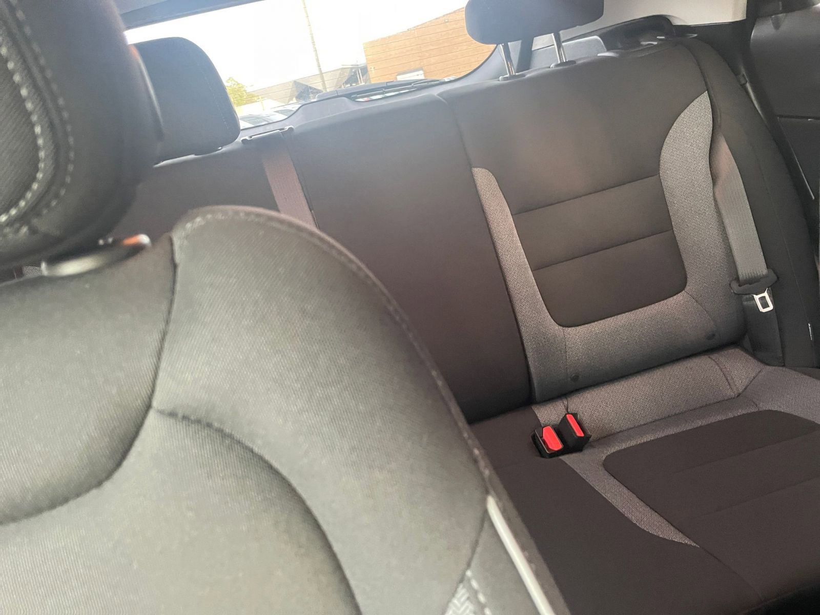 Used 2025 Chevrolet TrailBlazer LT image 33