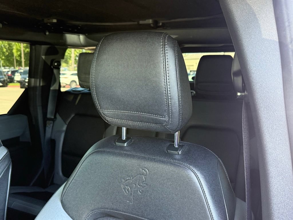 Used 2024 Ford Bronco Big Bend w/ Sasquatch Package AWD/4WD image 2