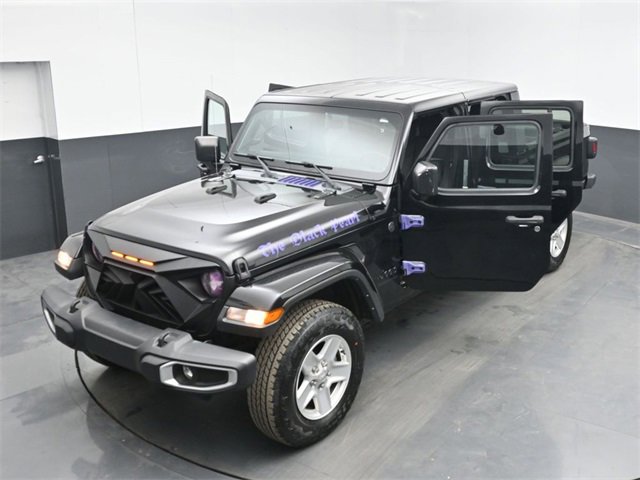 Used 2022 Jeep Gladiator Sport image 47