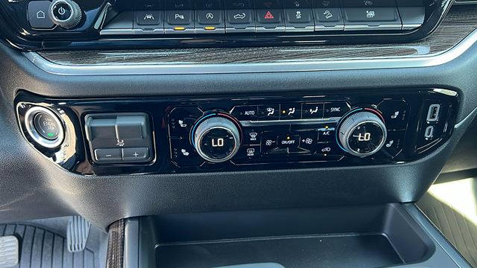 New 2026 Chevrolet Silverado 1500 RST image 23