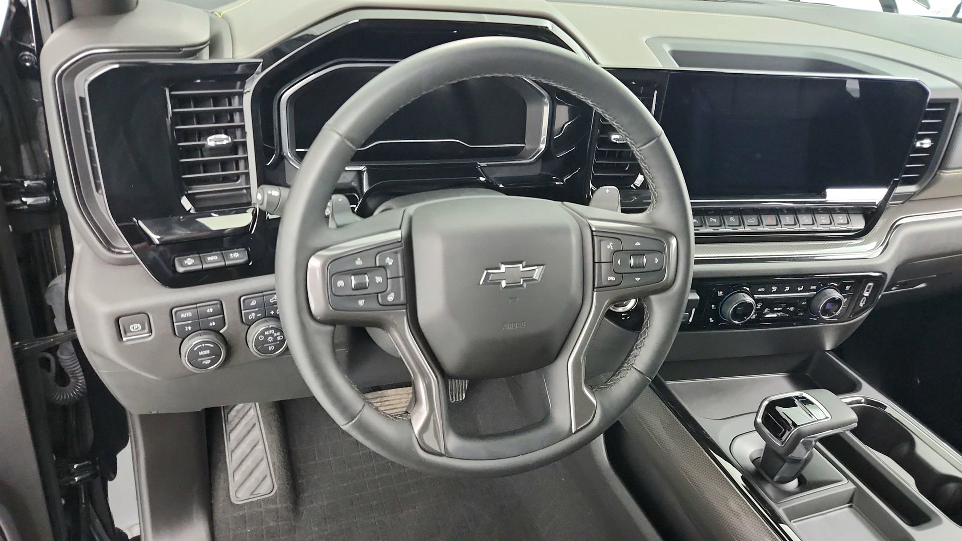 Used 2025 Chevrolet Silverado 1500 ZR2 w/ Technology Package AWD/4WD image 18