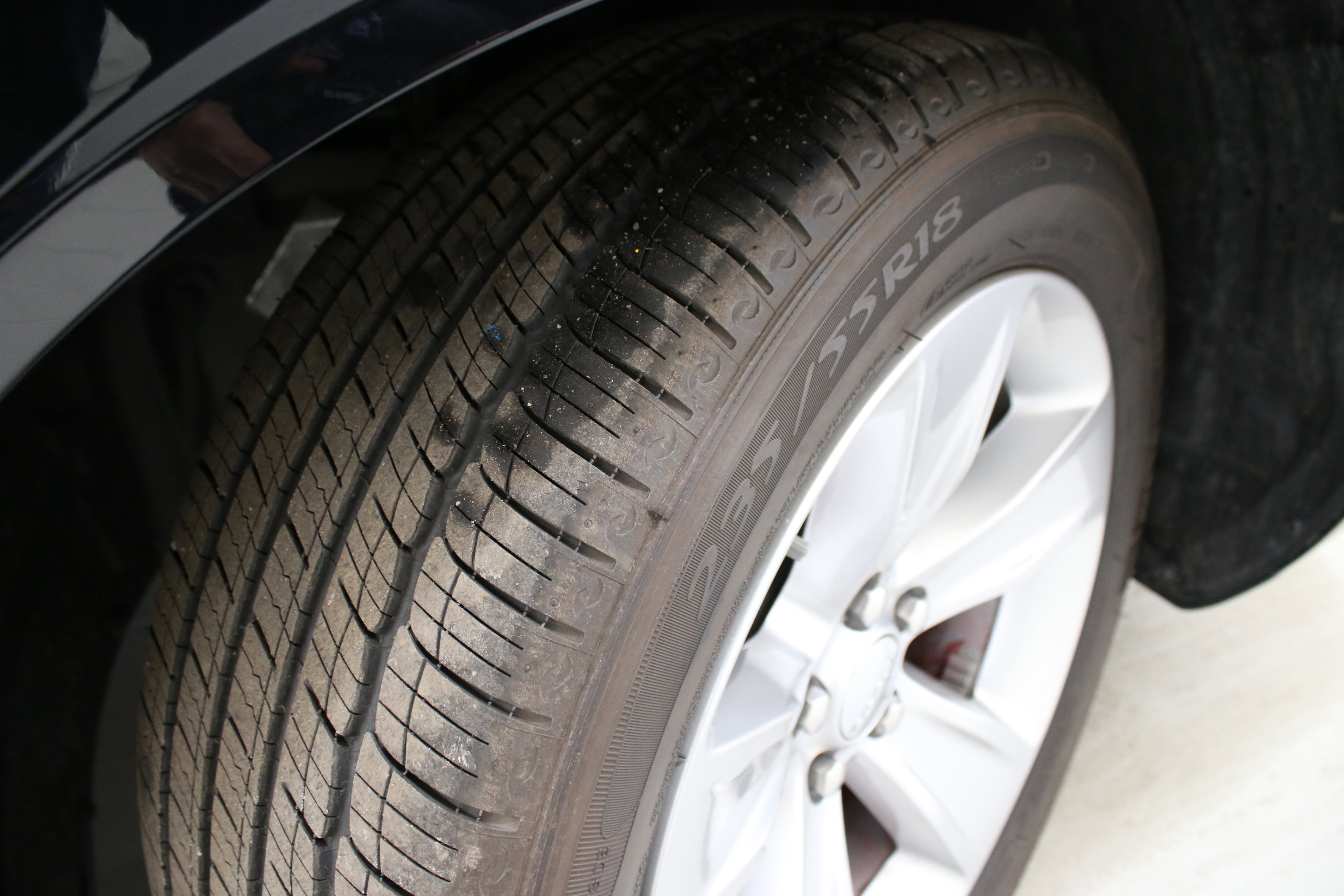 Used 2023 Dodge Challenger SXT image 34