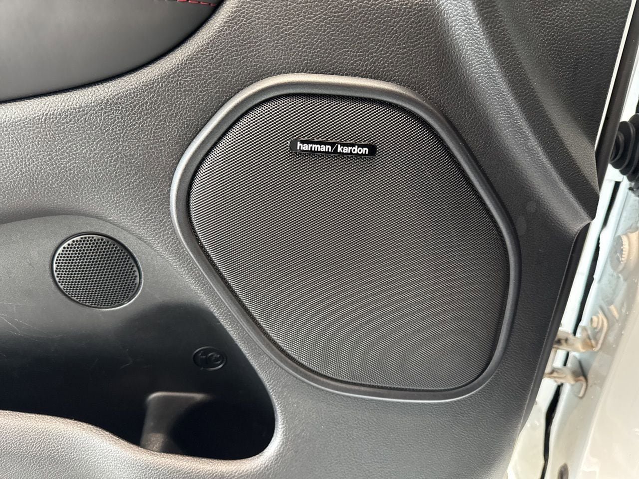 Used 2023 Dodge Durango R/T AWD/4WD image 39
