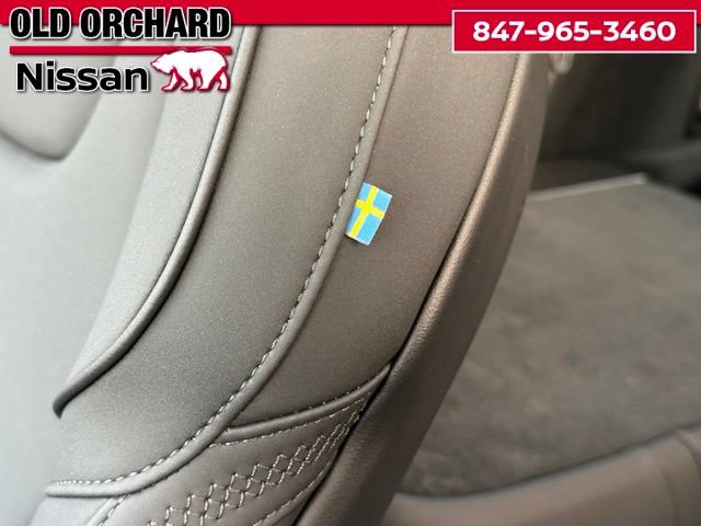 Used 2025 Volvo XC90 B6 Plus w/ Protection Package Premier AWD/4WD image 11
