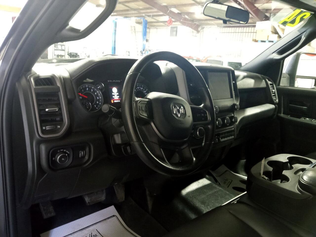 Used 2024 RAM 2500 Tradesman w/ Chrome Appearance Group image 6