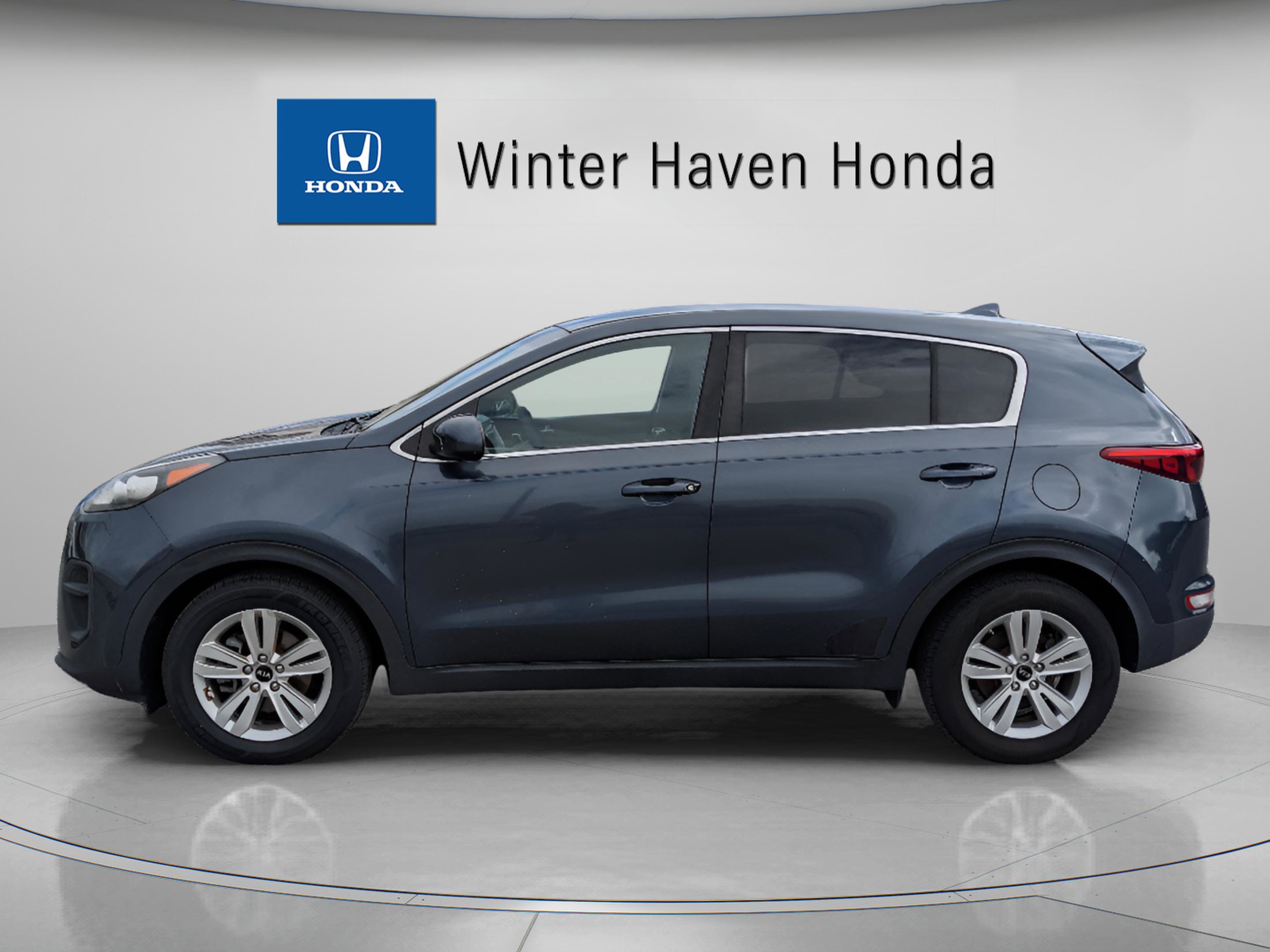 Used 2017 Kia Sportage LX image 5