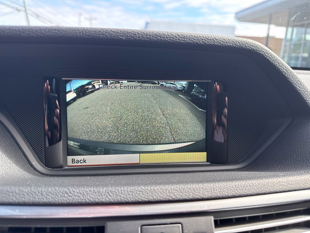 Used 2011 Mercedes-Benz E 350 4MATIC Sedan image 14