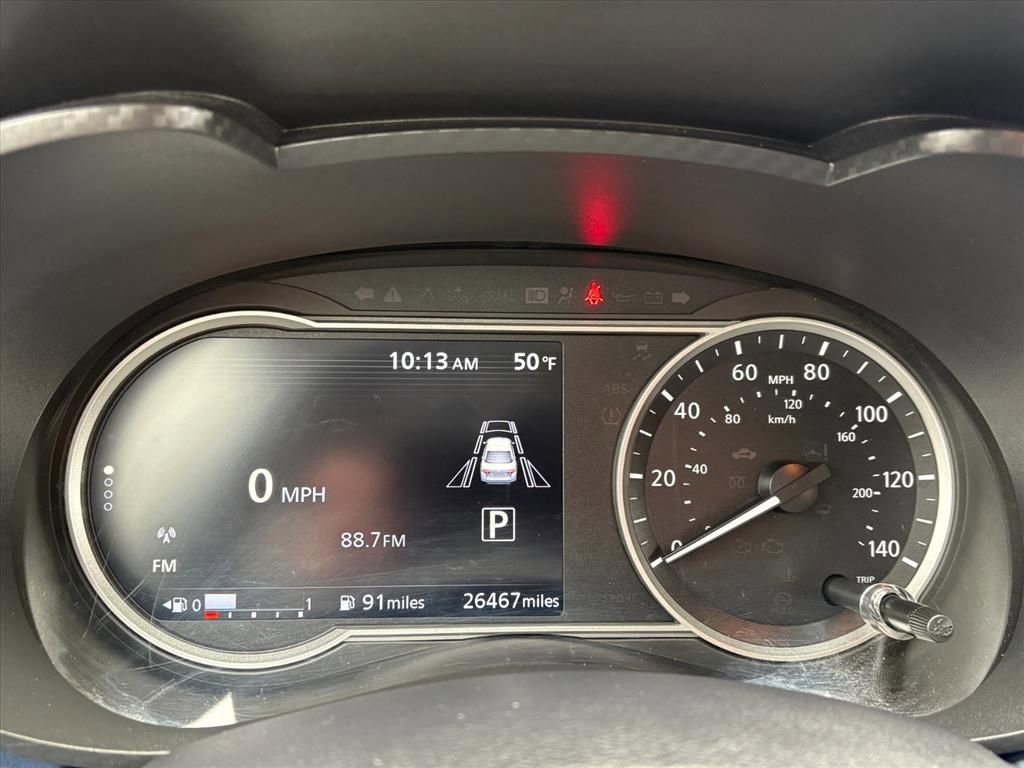 Certified 2024 Nissan Versa SV w/ Trunk Package image 10