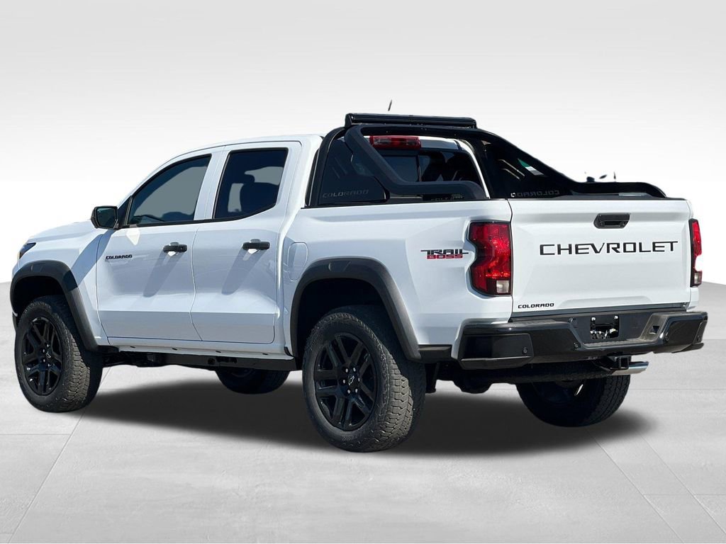 New 2025 Chevrolet Colorado Trail Boss w/ Midnight Edition image 3
