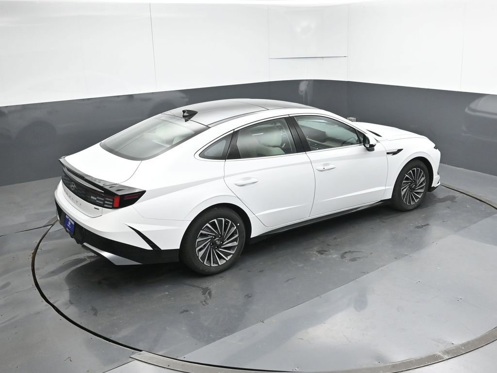 New 2026 Hyundai Sonata SEL FWD image 21