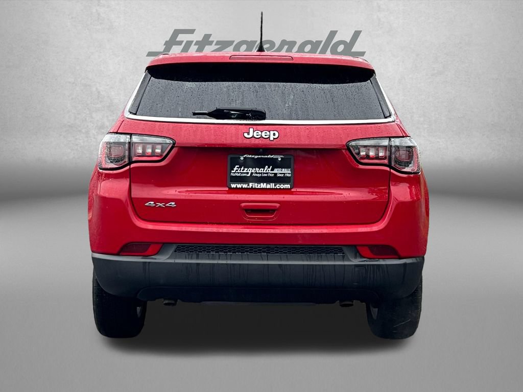 Used 2023 Jeep Compass Sport AWD/4WD image 7