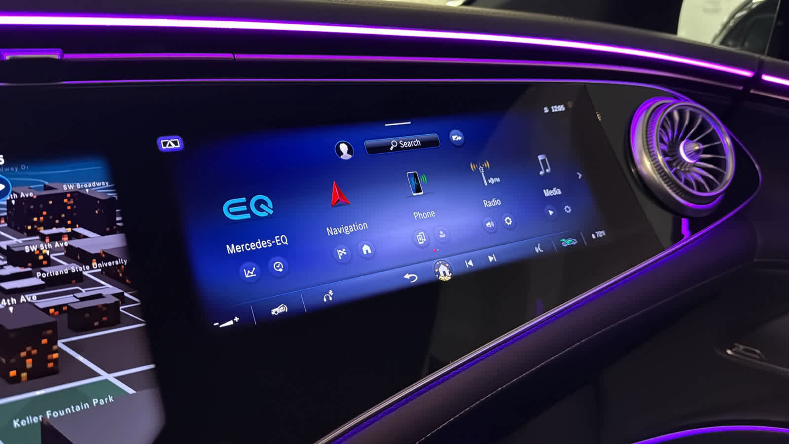 New 2025 Mercedes-Benz EQS 450+ 4MATIC Sedan image 21