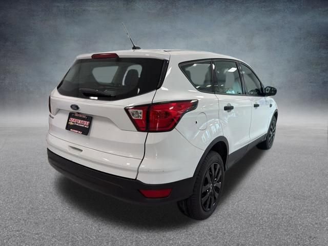 Used 2019 Ford Escape S image 6