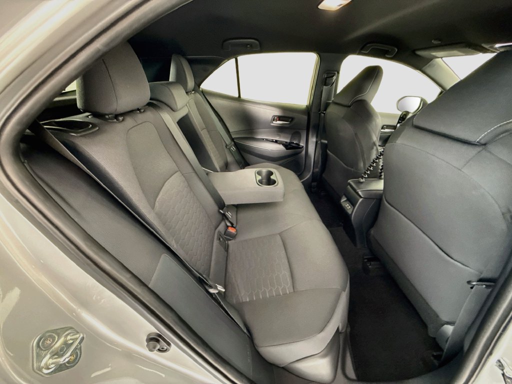Used 2025 Toyota Corolla SE FWD image 22