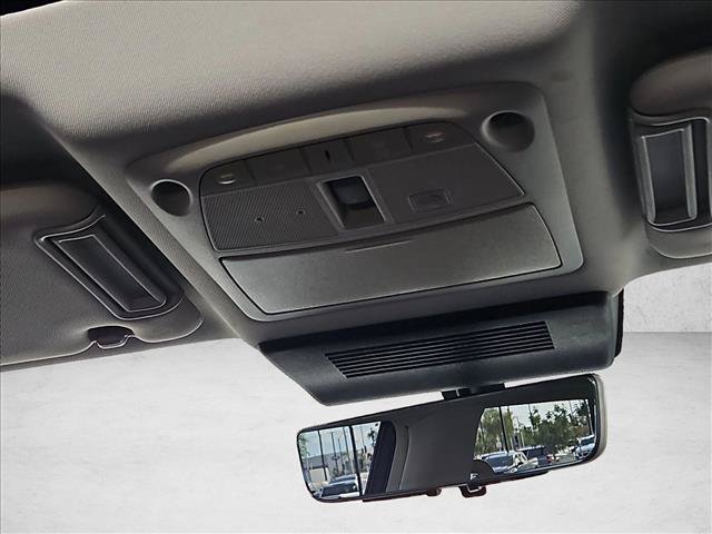 Used 2021 Nissan Armada Platinum RWD image 21
