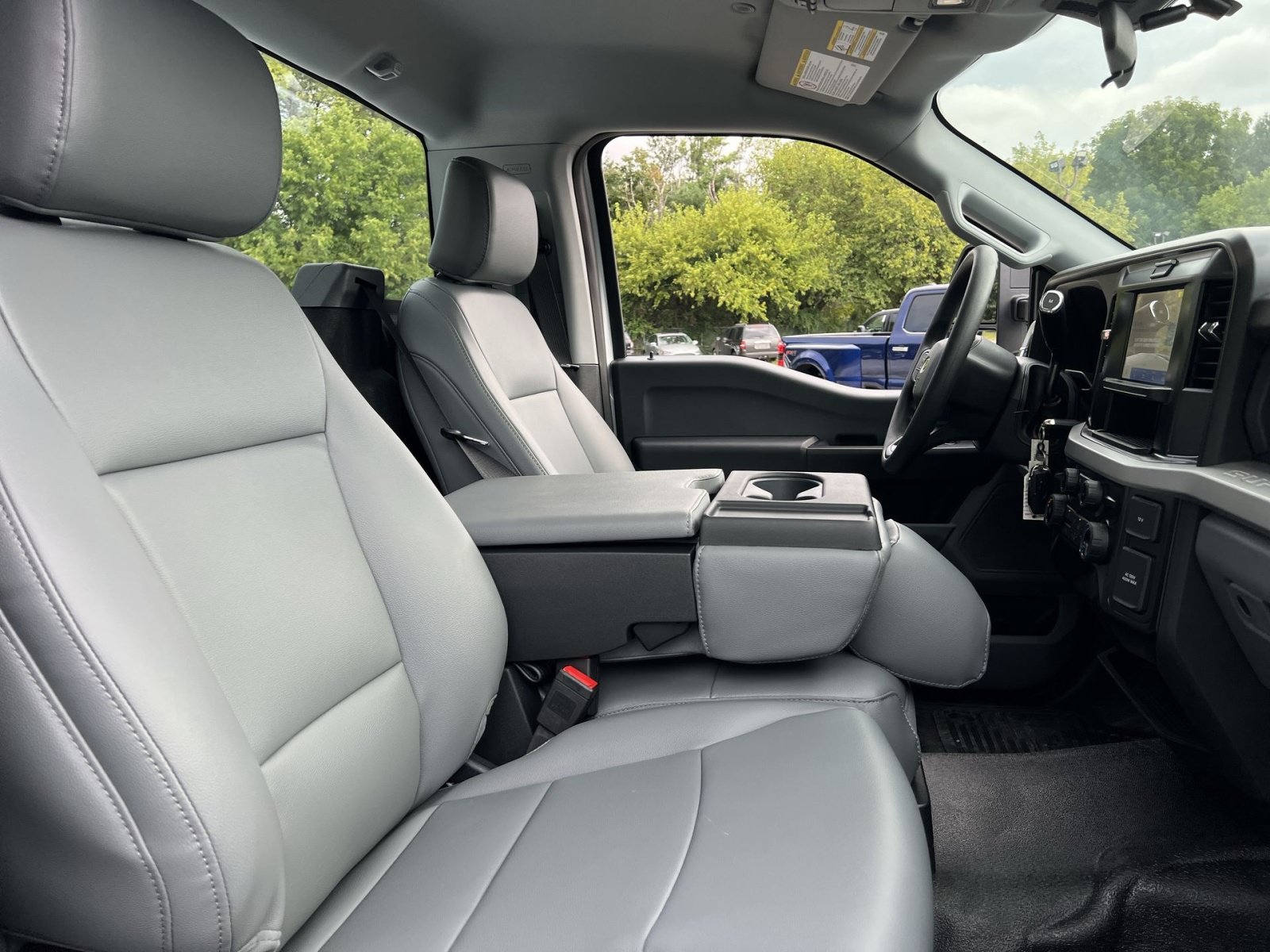 New 2026 Ford F250 XL w/ 360-Degree Camera Package AWD/4WD image 23
