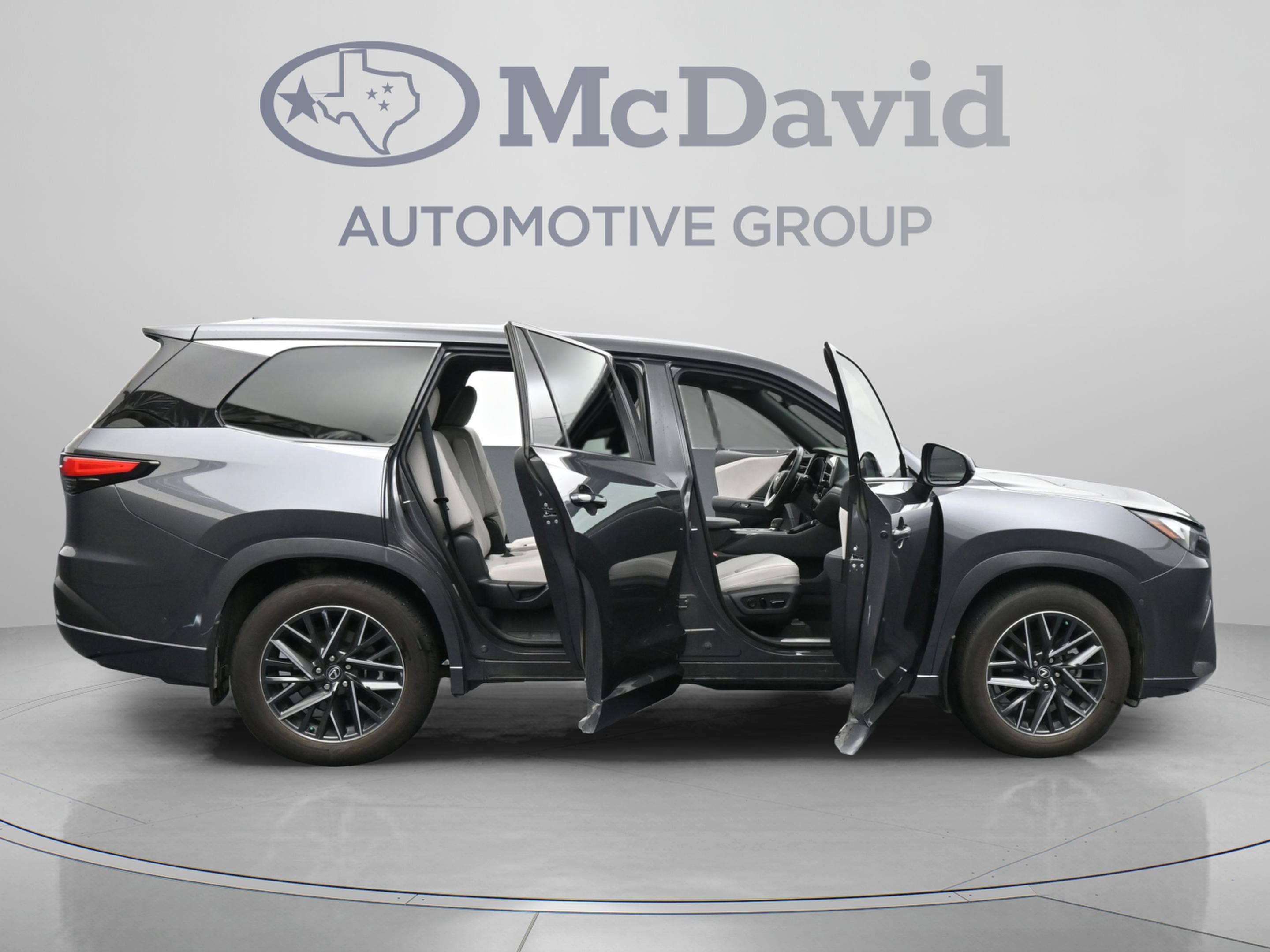 Used 2025 Lexus TX 350 AWD w/ Technology Package image 40