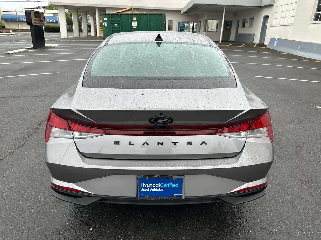 Certified 2023 Hyundai Elantra SEL FWD image 5